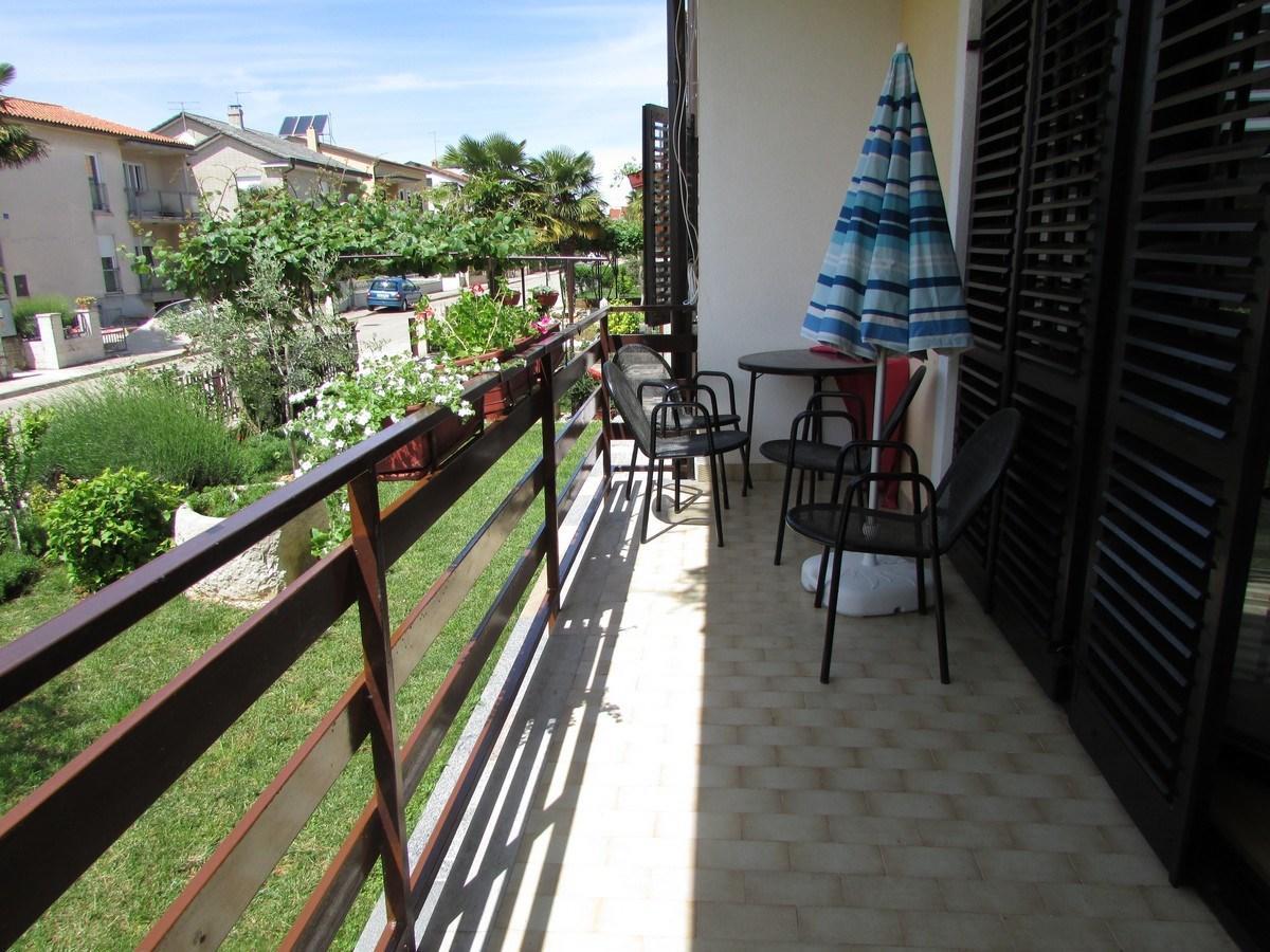 Mirela House With Apartment Umag Exterior photo